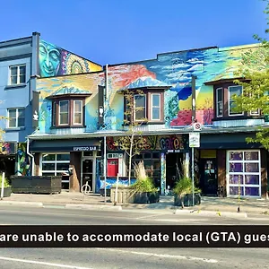 The Only Backpacker's (adults Only) Gæstehus
