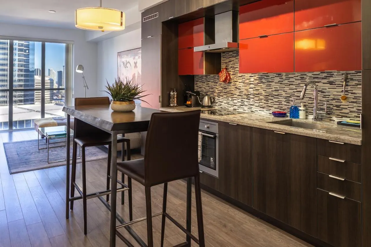 Modern Condo Cn Tower View Downtown With Parking Toronto Apartamento